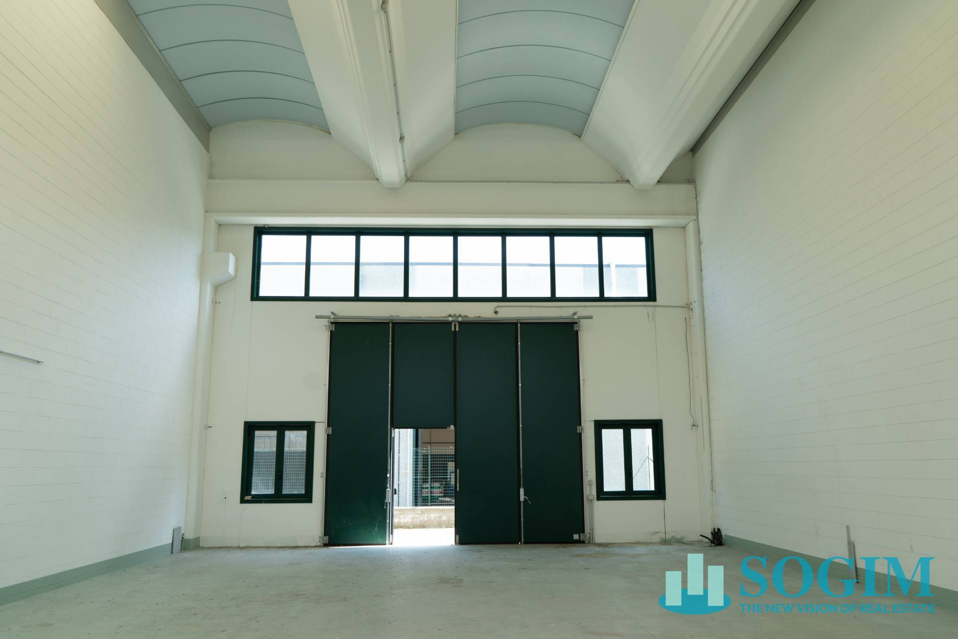 Capannone in vendita a Solbiate con Cagno