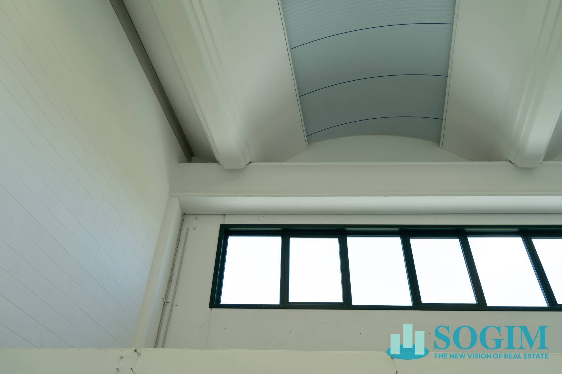 Capannone in vendita a Solbiate con Cagno