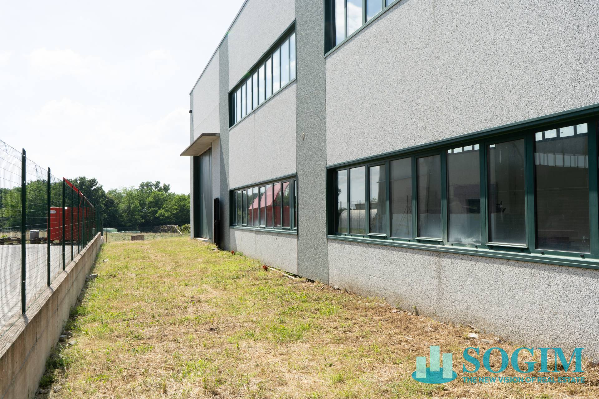 Capannone in vendita a Solbiate con Cagno