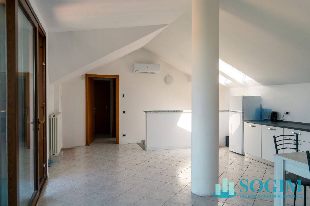 Appartamento in vendita a Figino Serenza