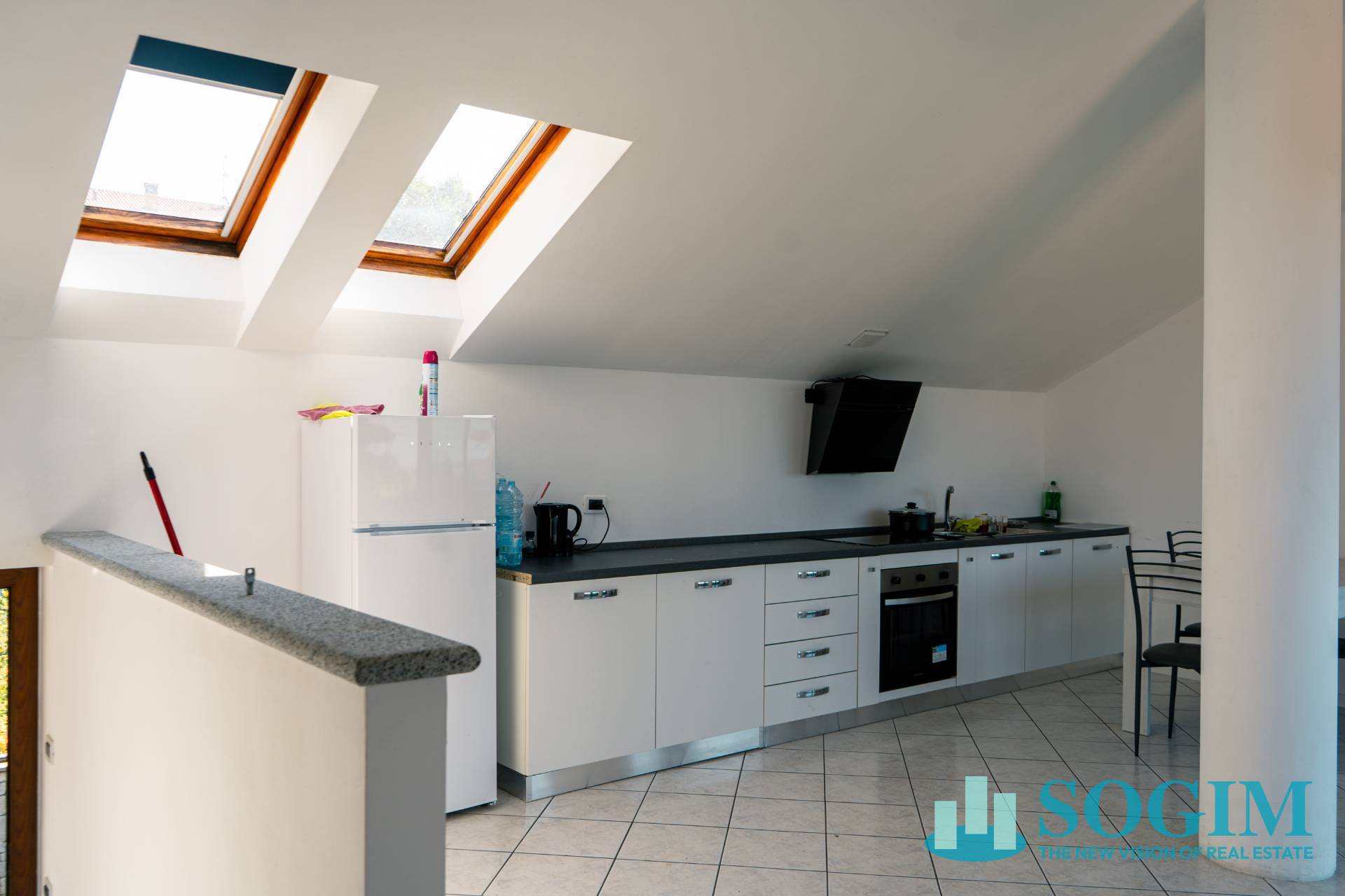 Appartamento in vendita a Figino Serenza