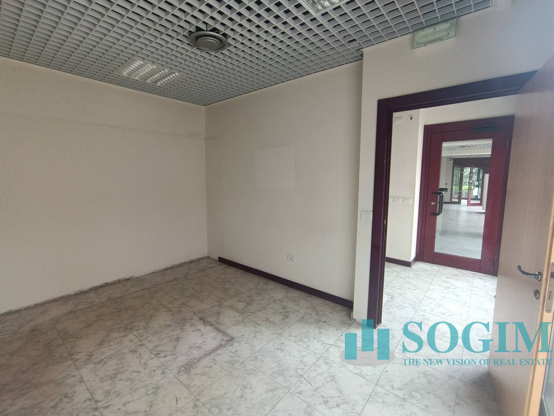 Ufficio in vendita a Lurate Caccivio