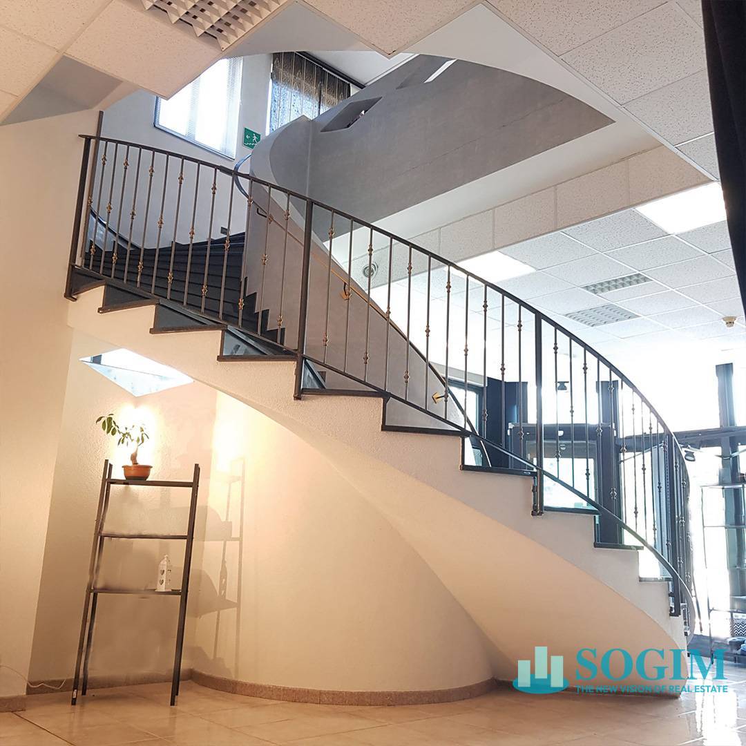 Immobile commerciale in vendita a Villa Guardia