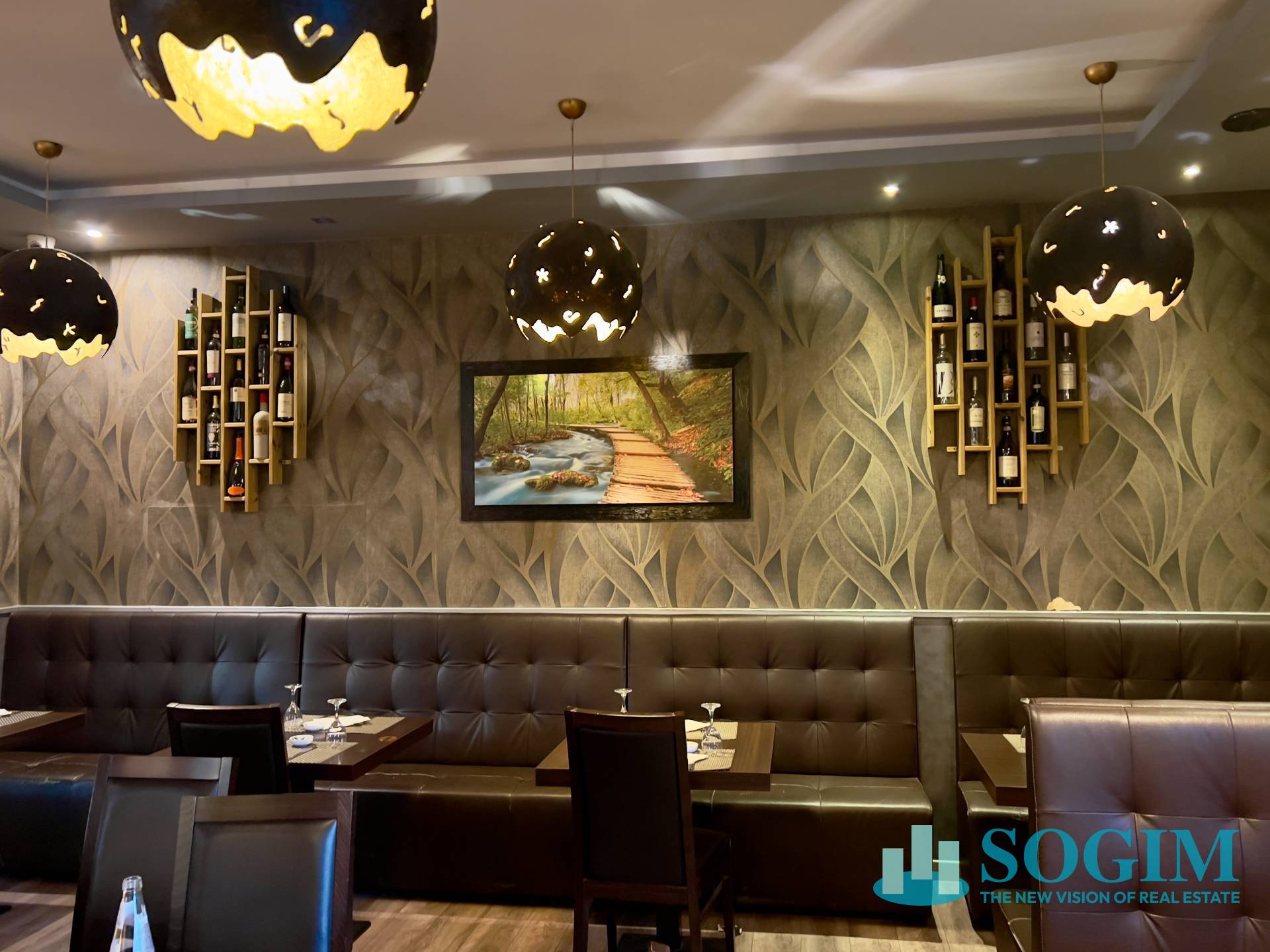 Immobile commerciale in vendita a Cermenate, Asnago