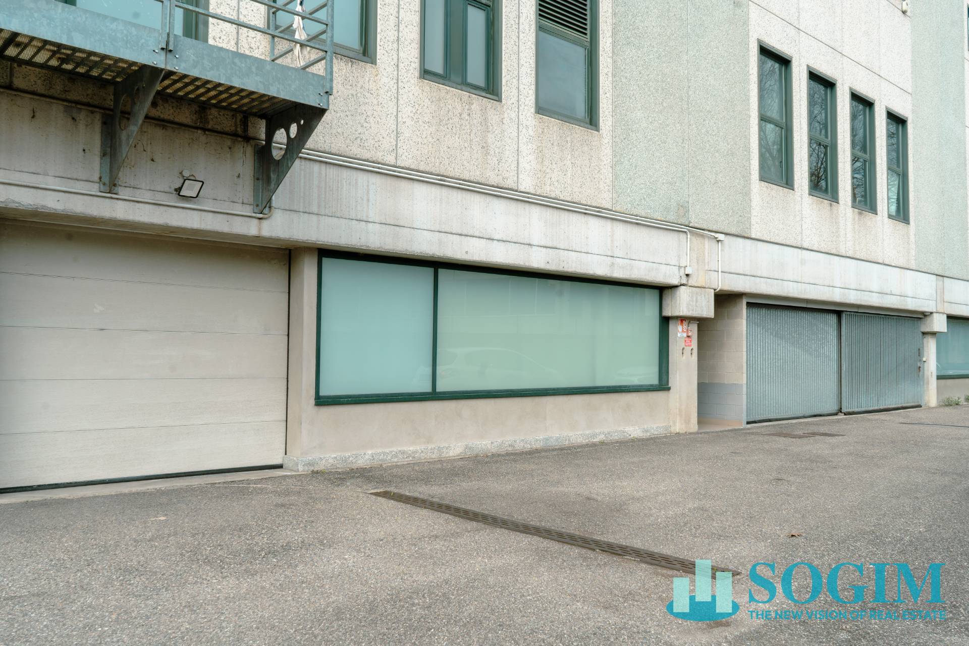 Capannone in vendita a Bulgarograsso