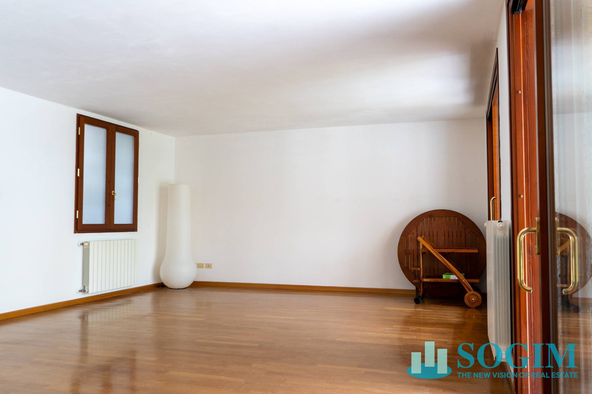 Appartamento in vendita a Eupilio