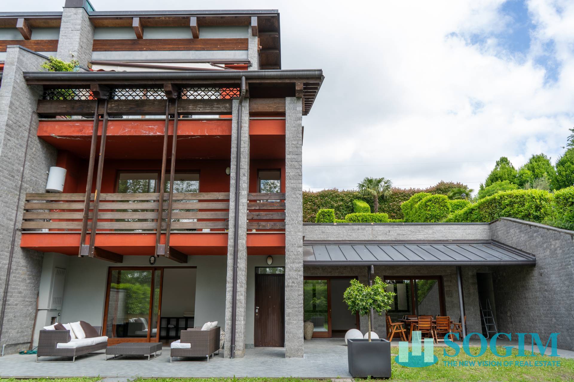 Appartamento in vendita a Eupilio