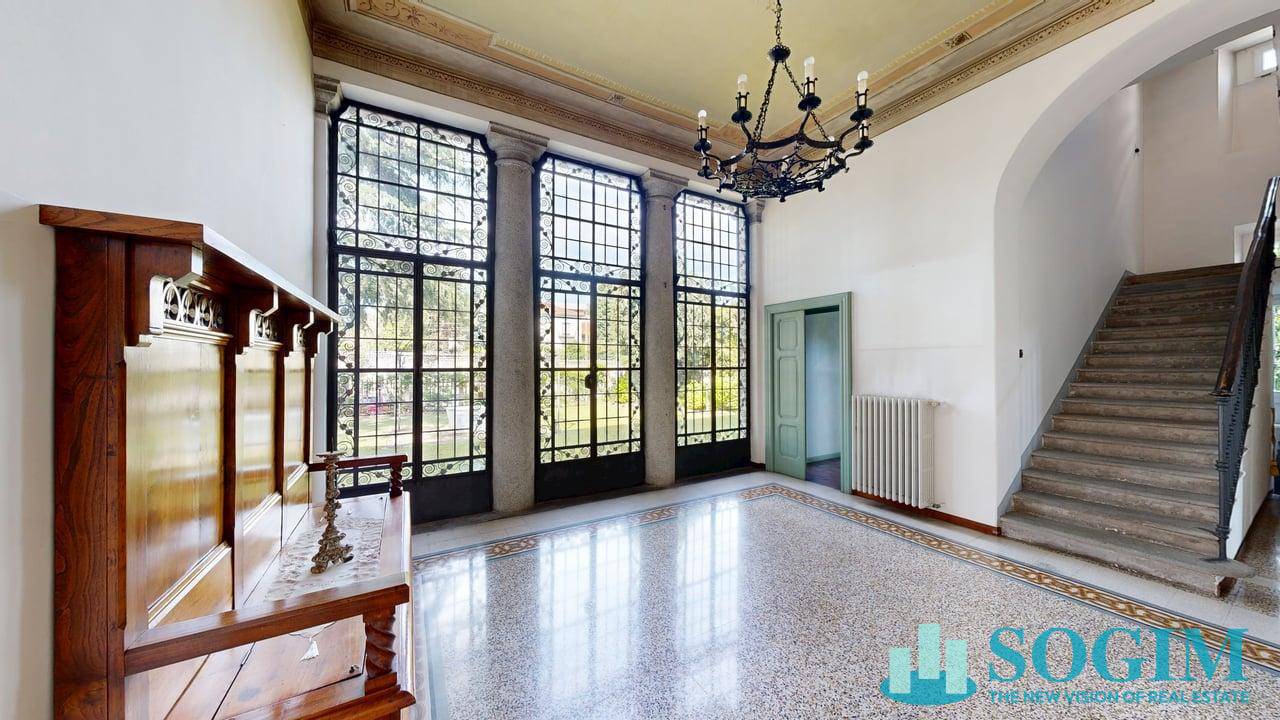 Villa in vendita a Lomazzo