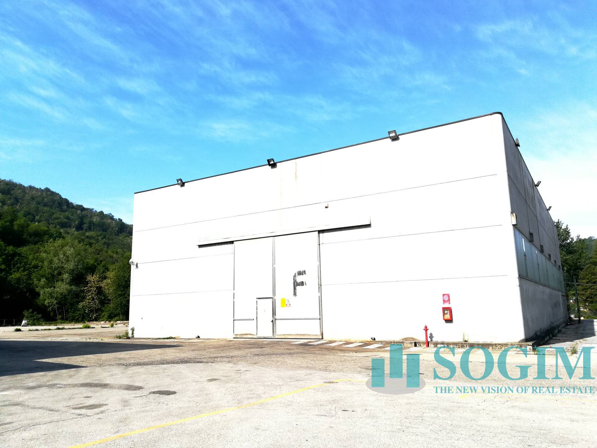 Capannone in vendita a Cittiglio