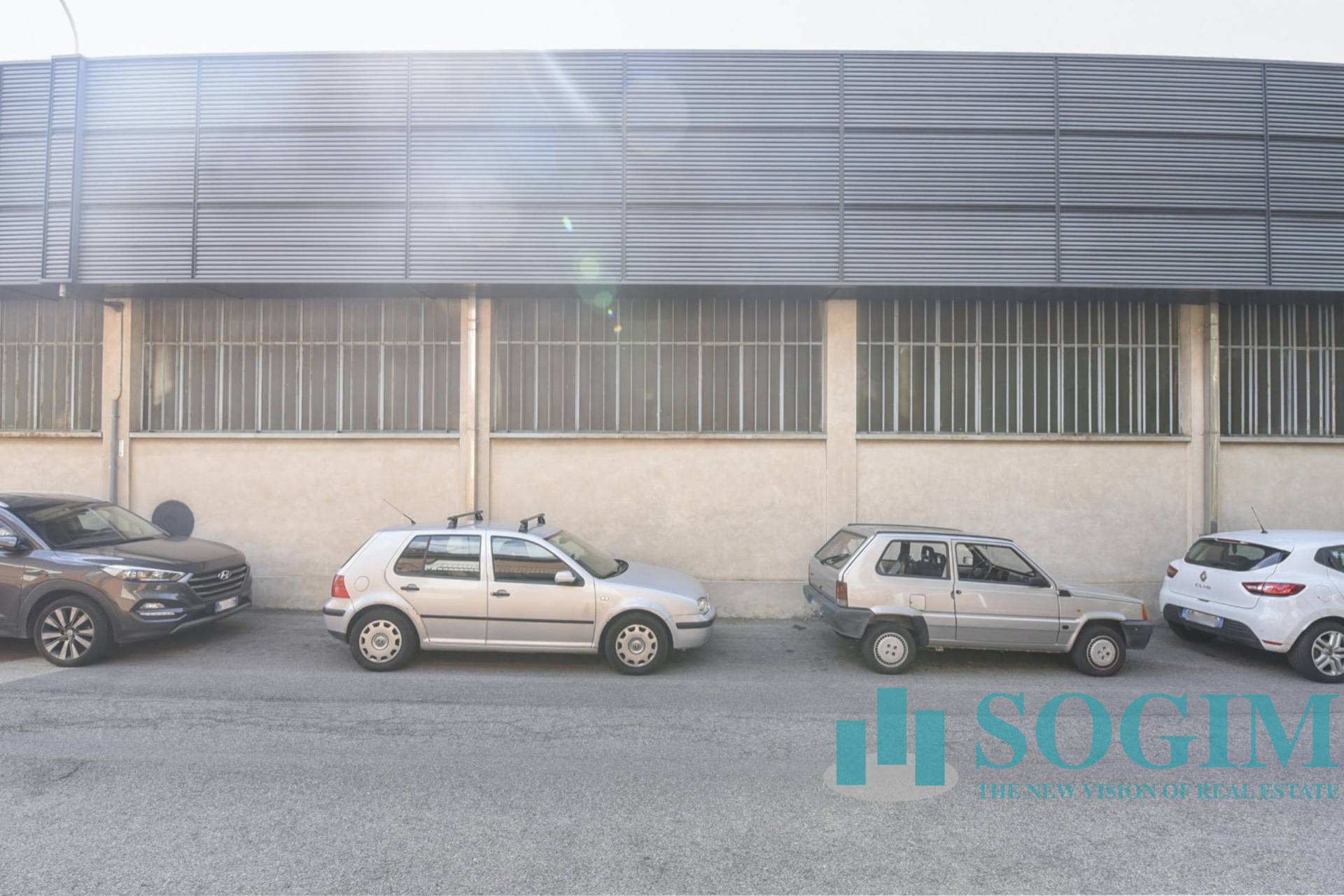 Capannone in vendita a Cant