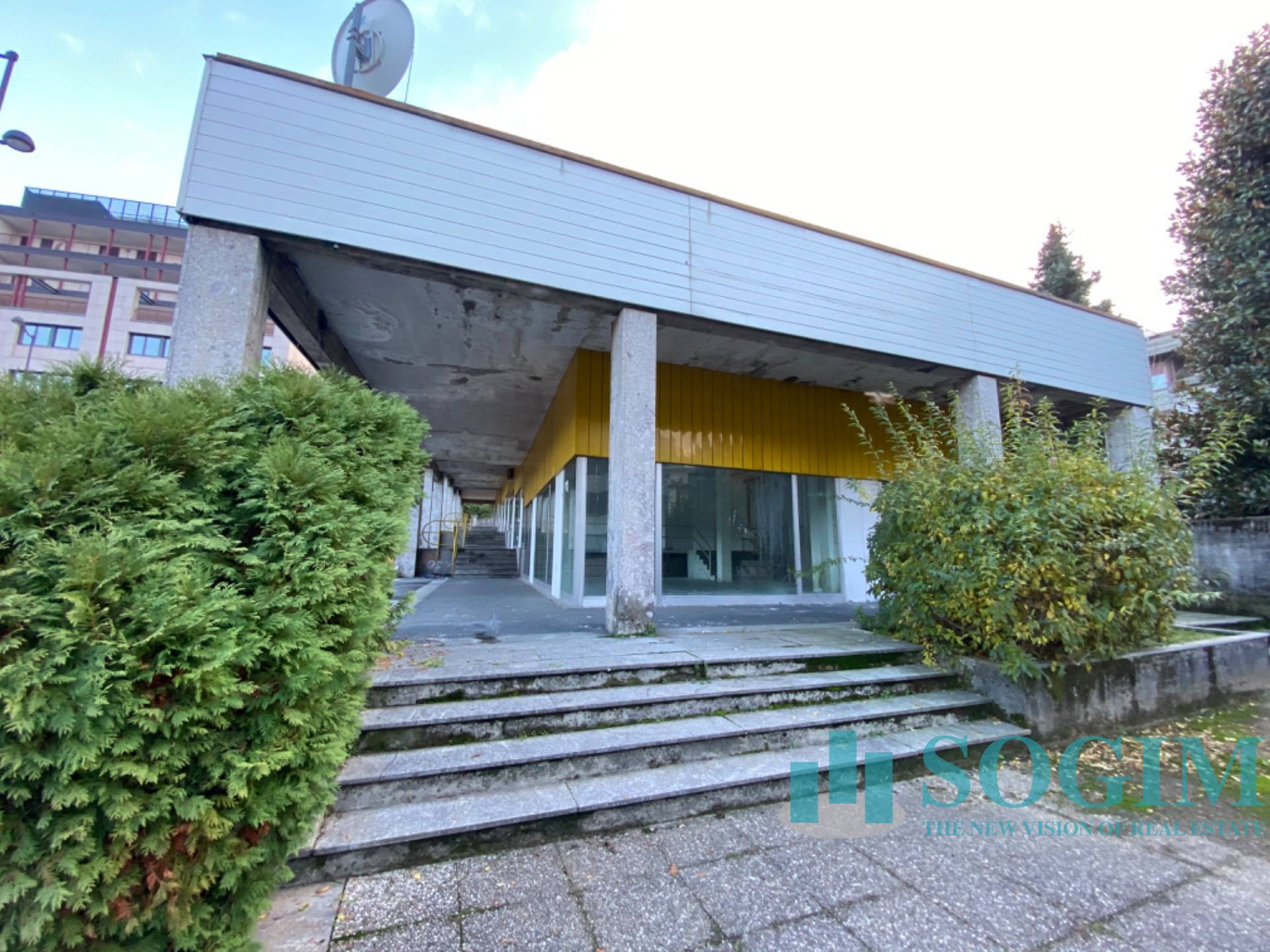 Negozio in vendita a Cant