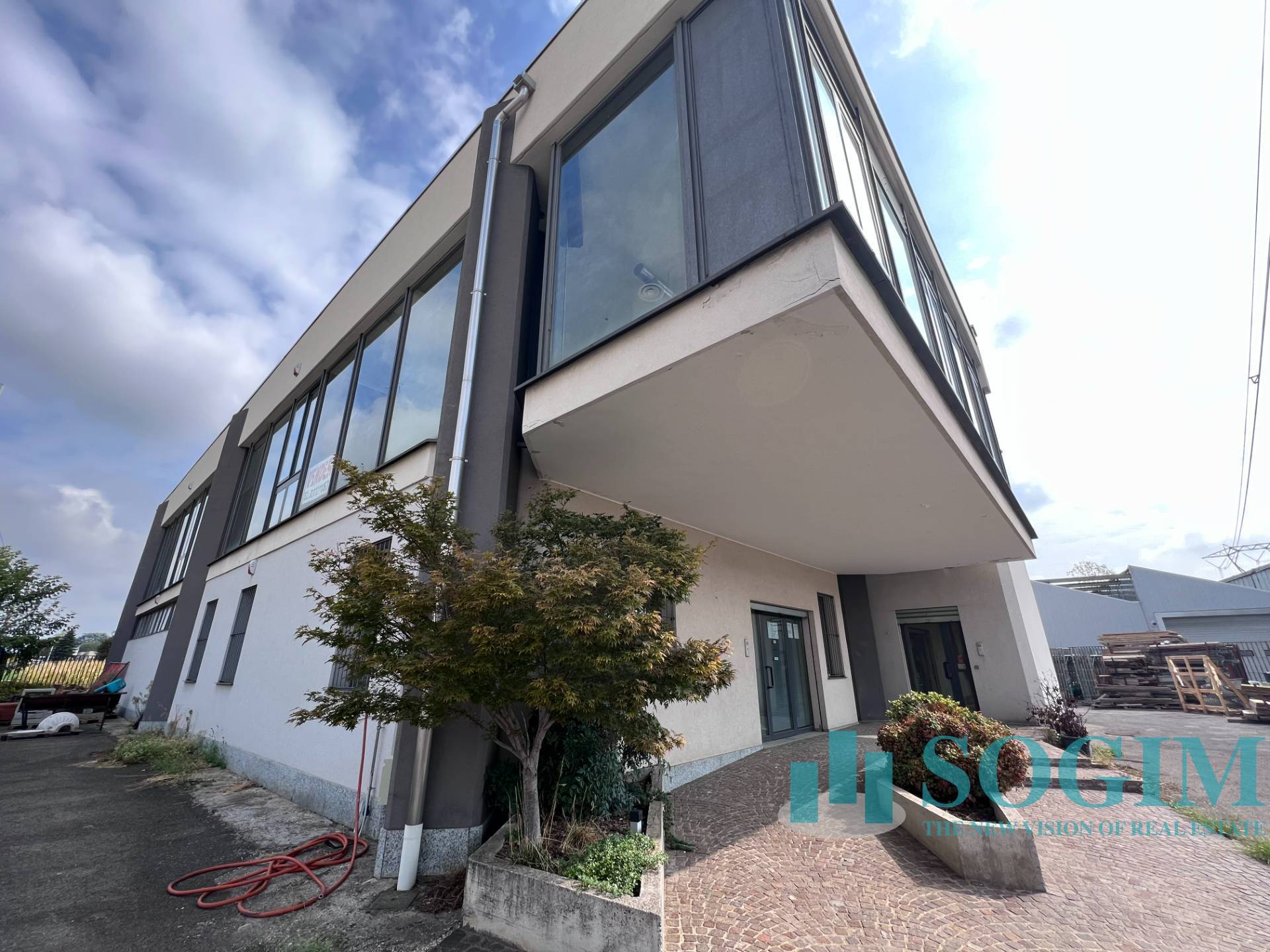 Ufficio in vendita a Rovello Porro