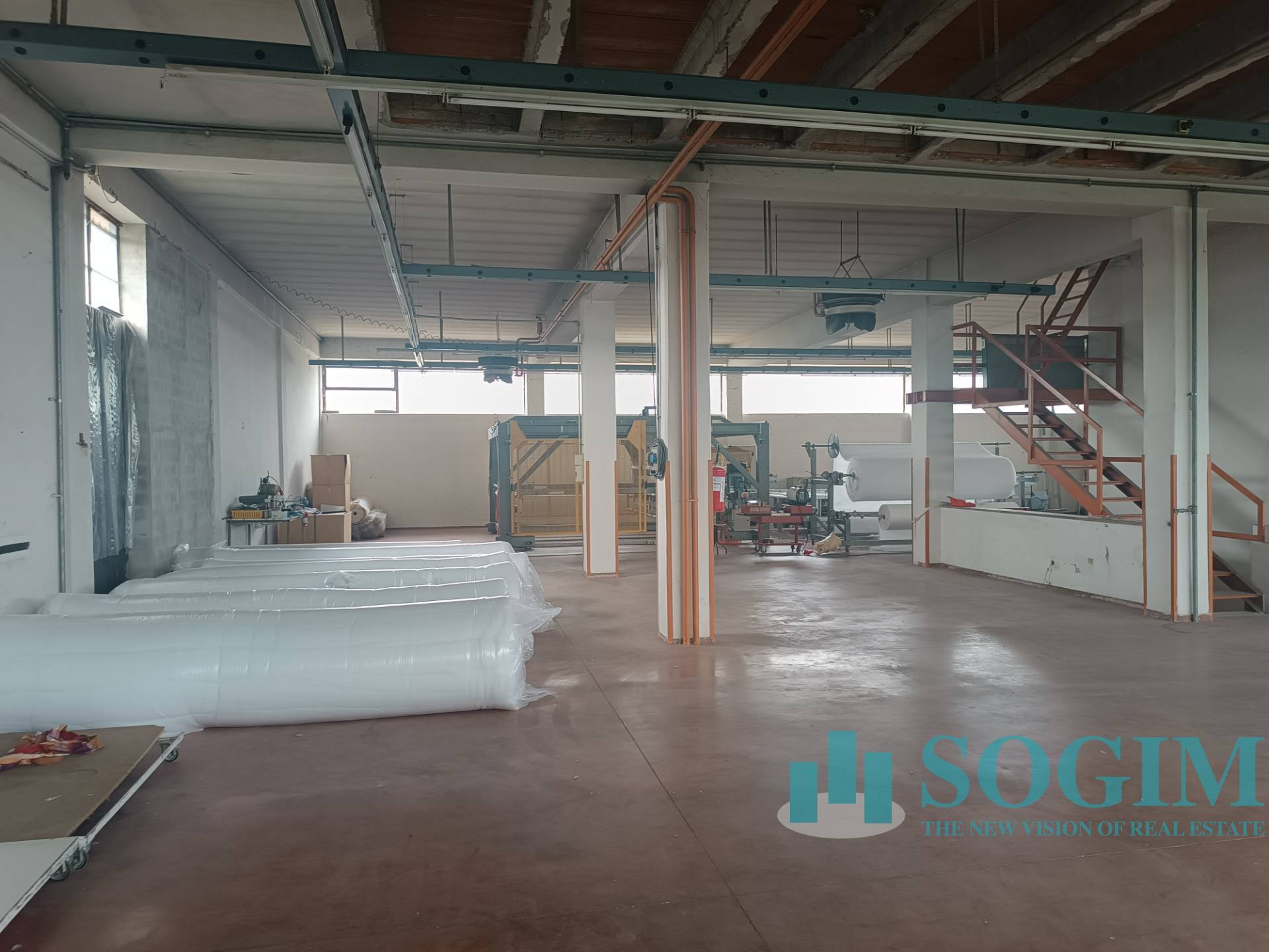 Capannone in affitto a Olgiate Comasco