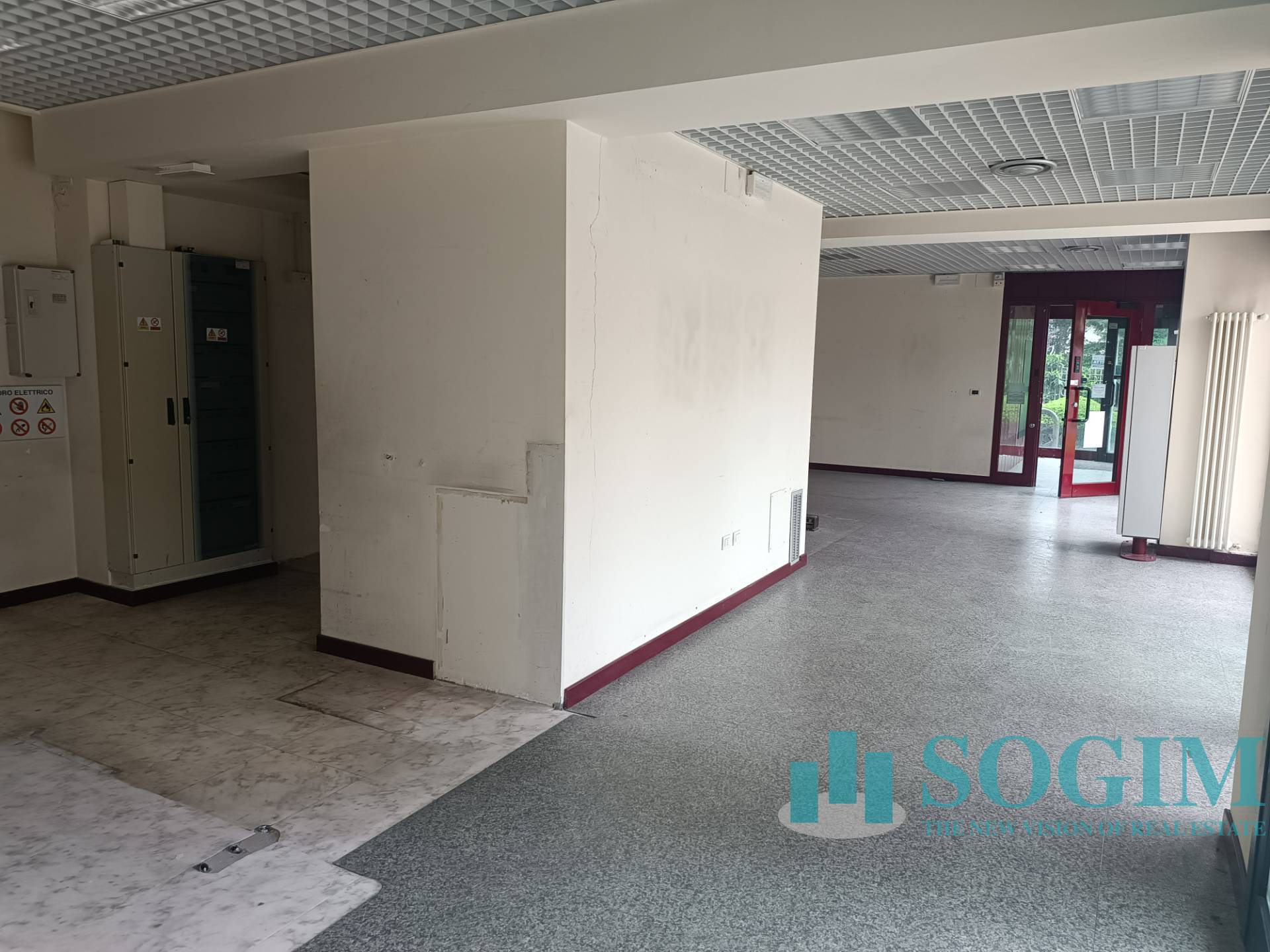 Ufficio in vendita a Lurate Caccivio