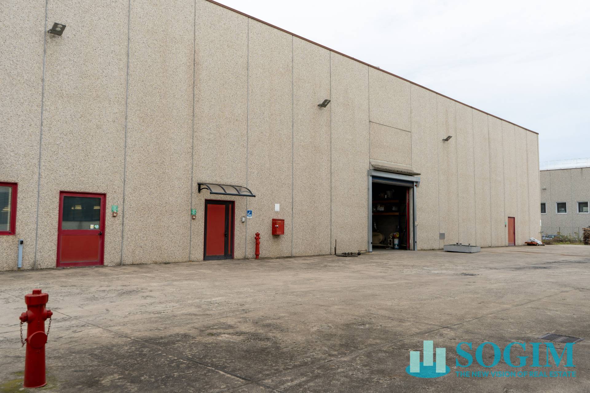 Capannone in vendita a Mozzate