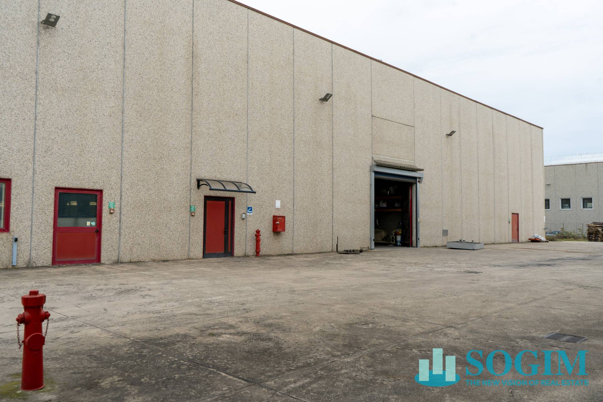 Capannone in vendita a Mozzate