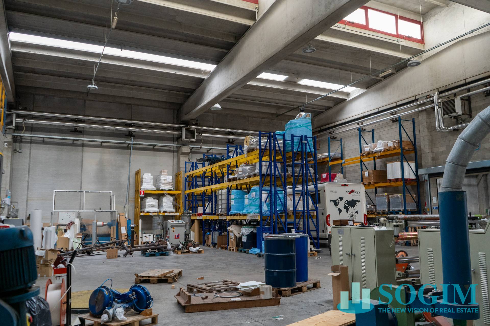 Capannone in vendita a Mozzate