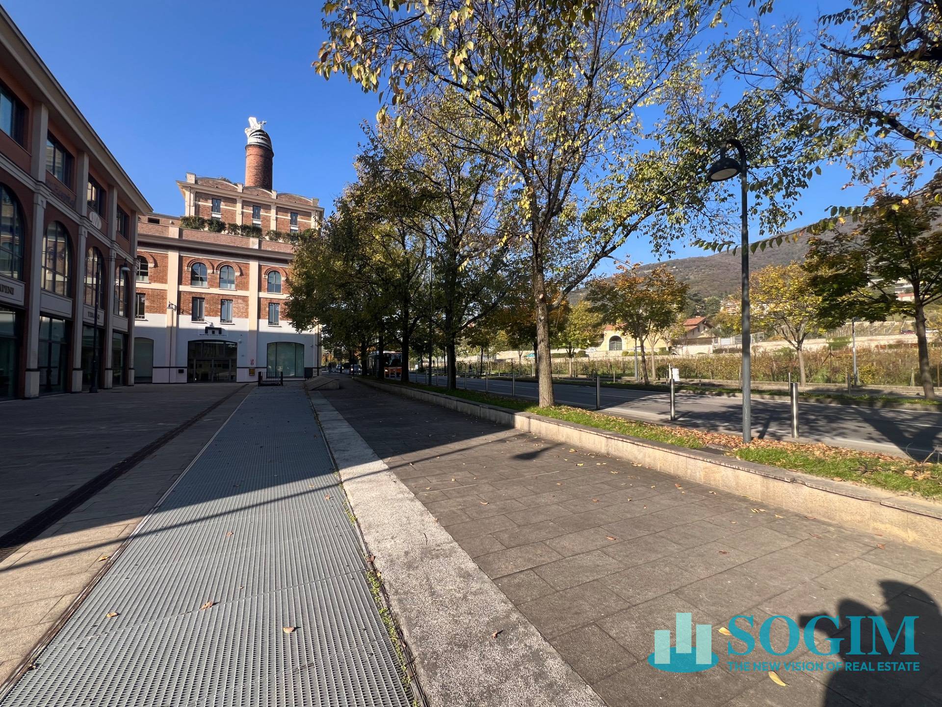 Immobile commerciale in affitto a Brescia