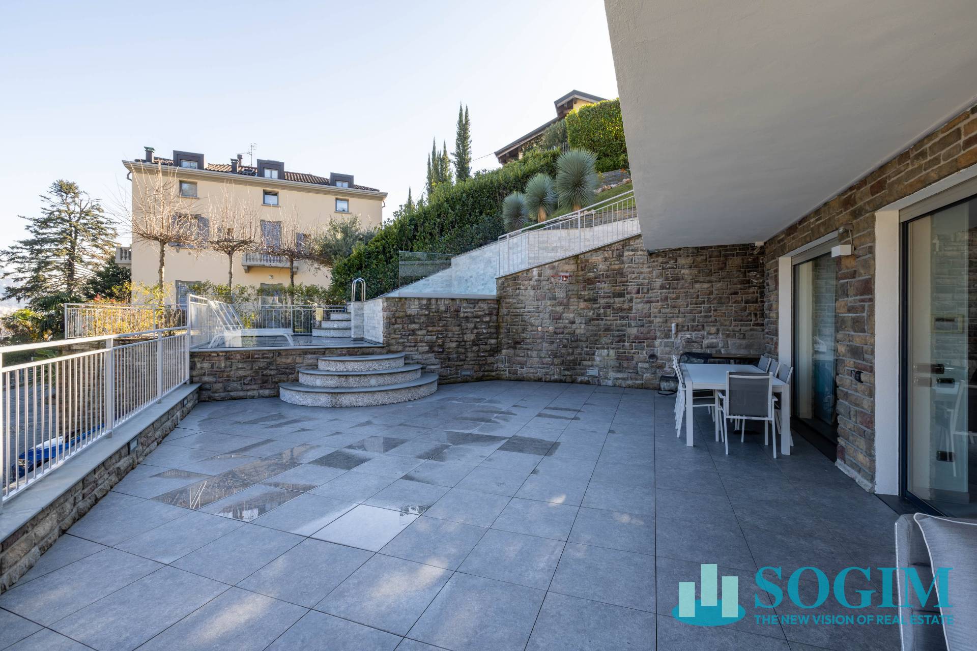 Villa in vendita a Como