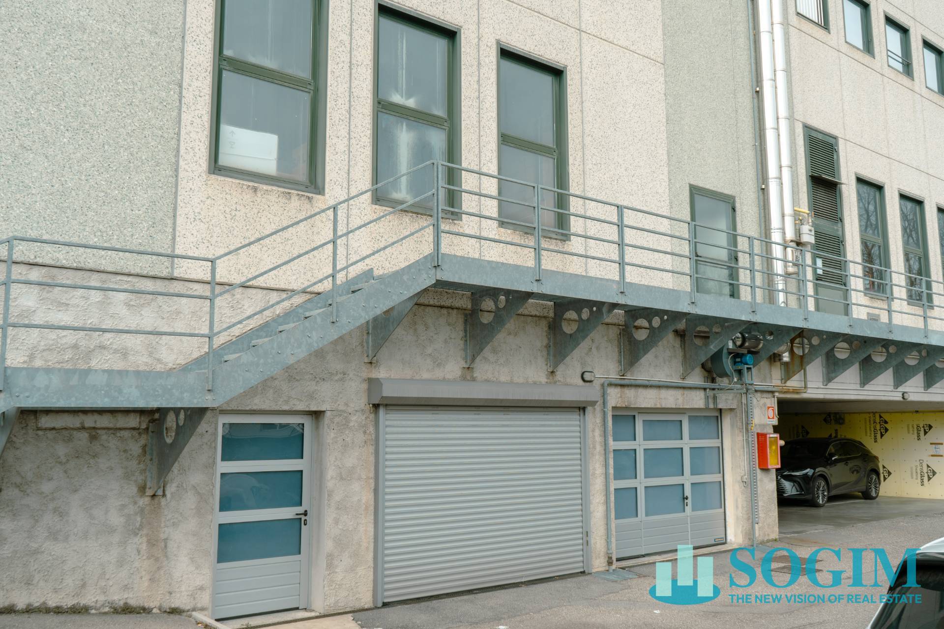 Capannone in vendita a Bulgarograsso