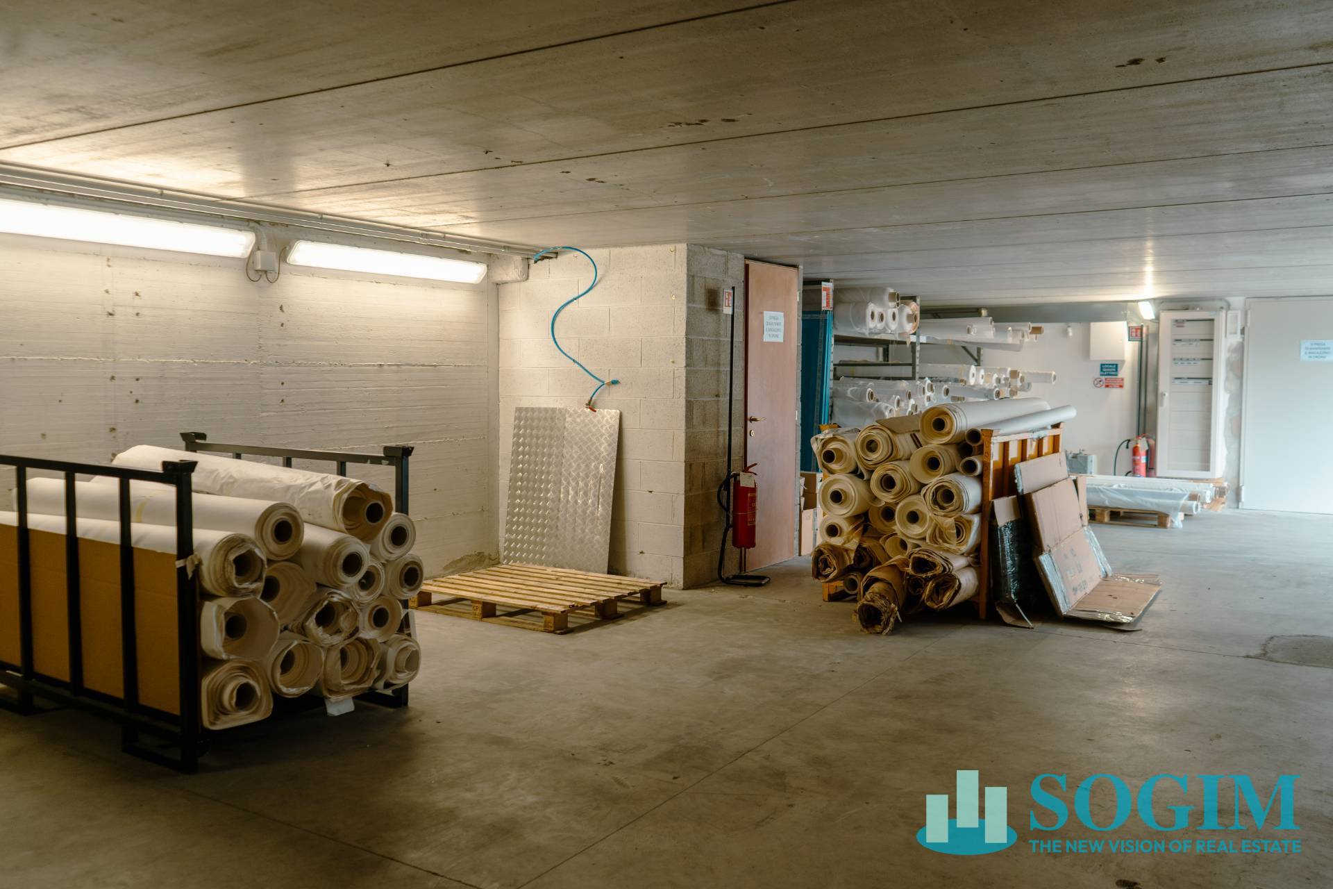 Deposito/Magazzino in vendita a Bulgarograsso