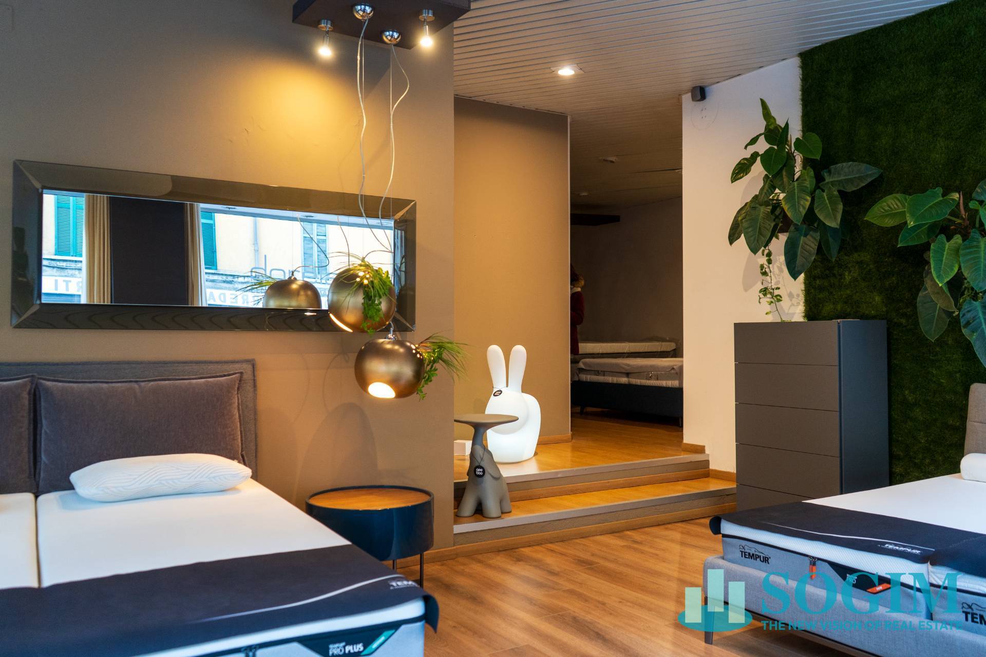 Negozio in vendita a Como, Borghi