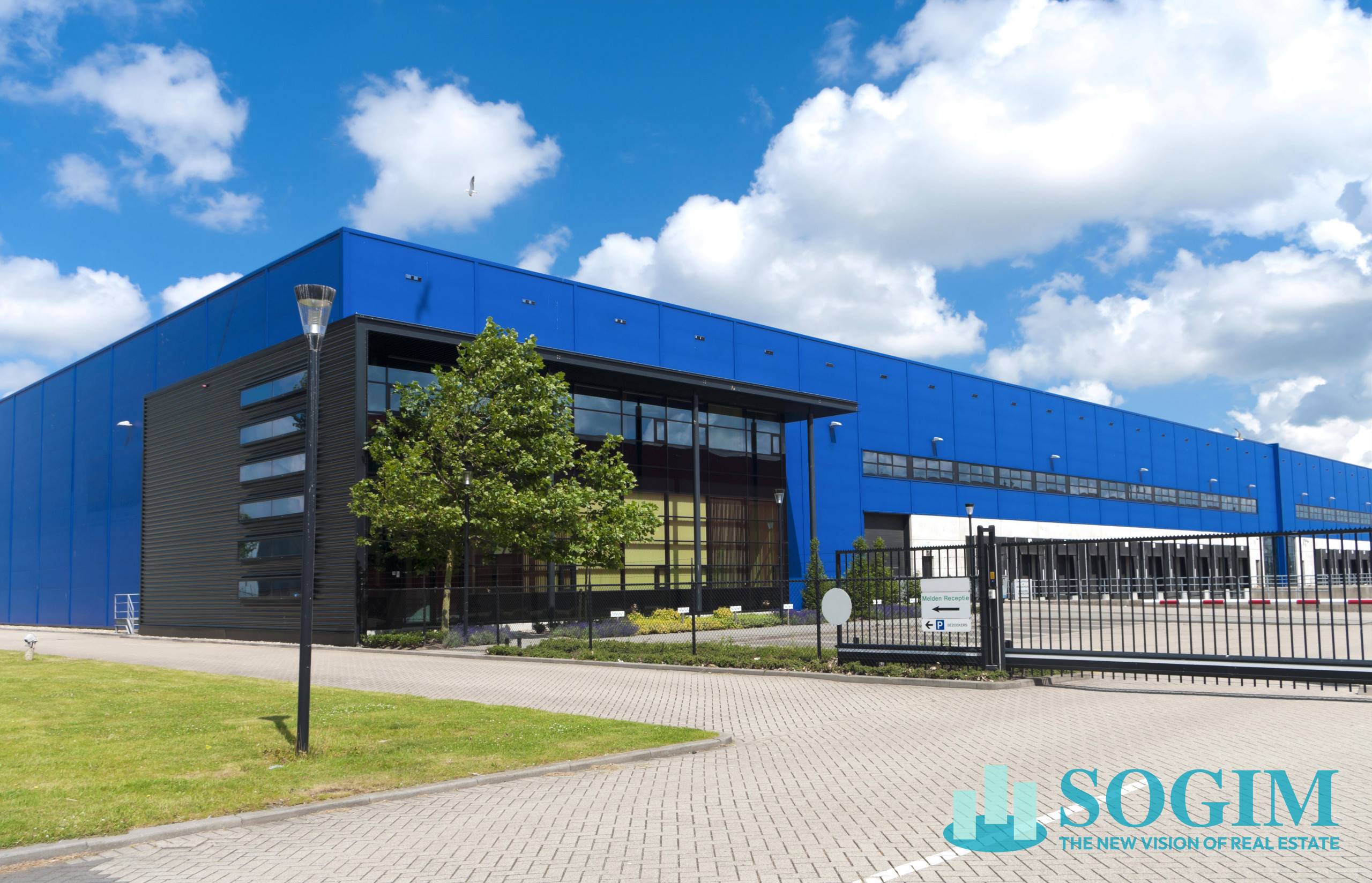 Deposito/Magazzino in vendita a Como, Borghi