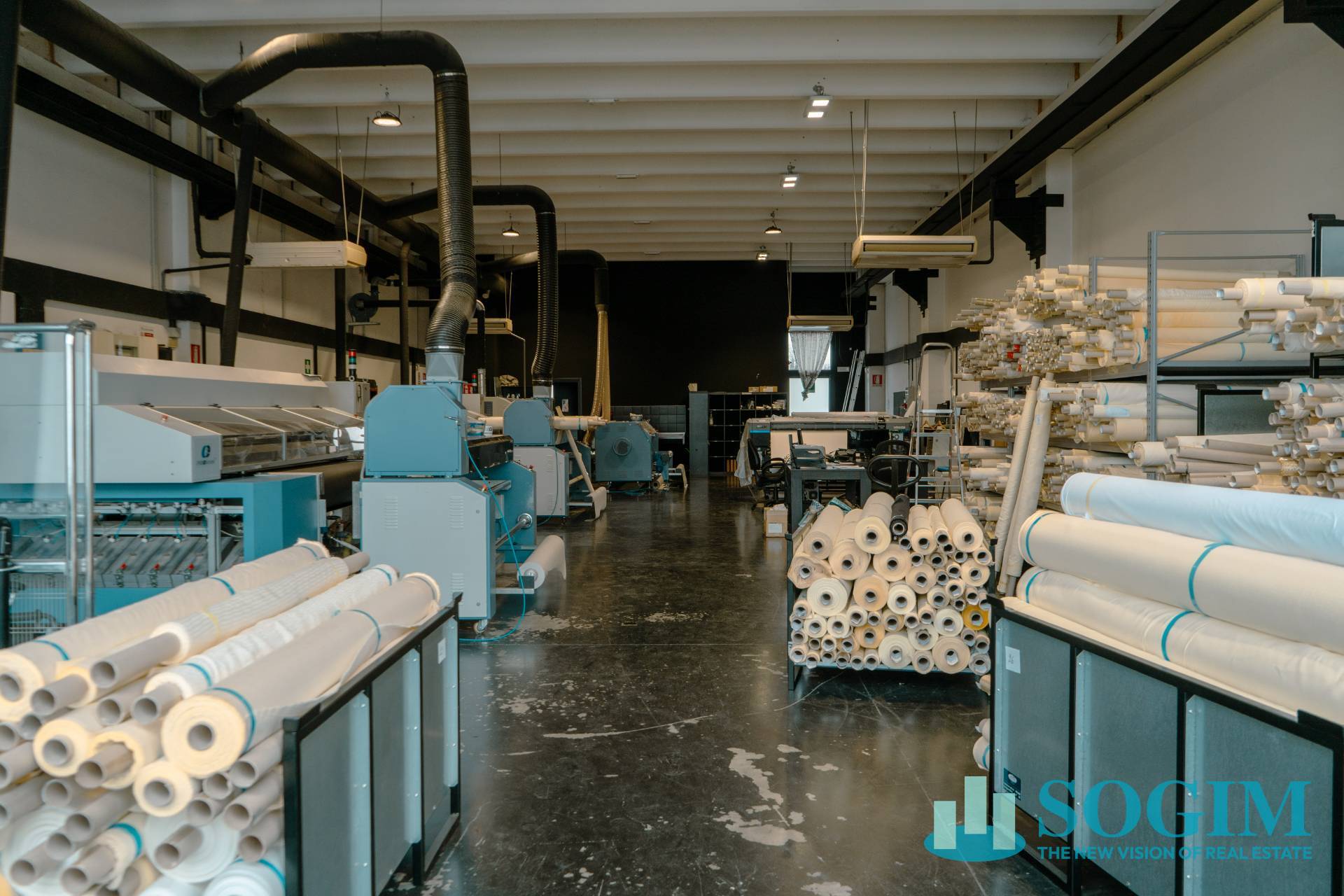 Capannone in vendita a Bulgarograsso