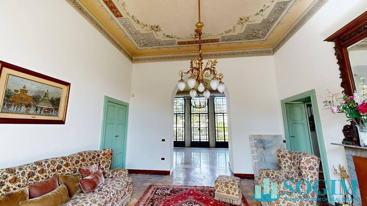 Villa in vendita a Lomazzo