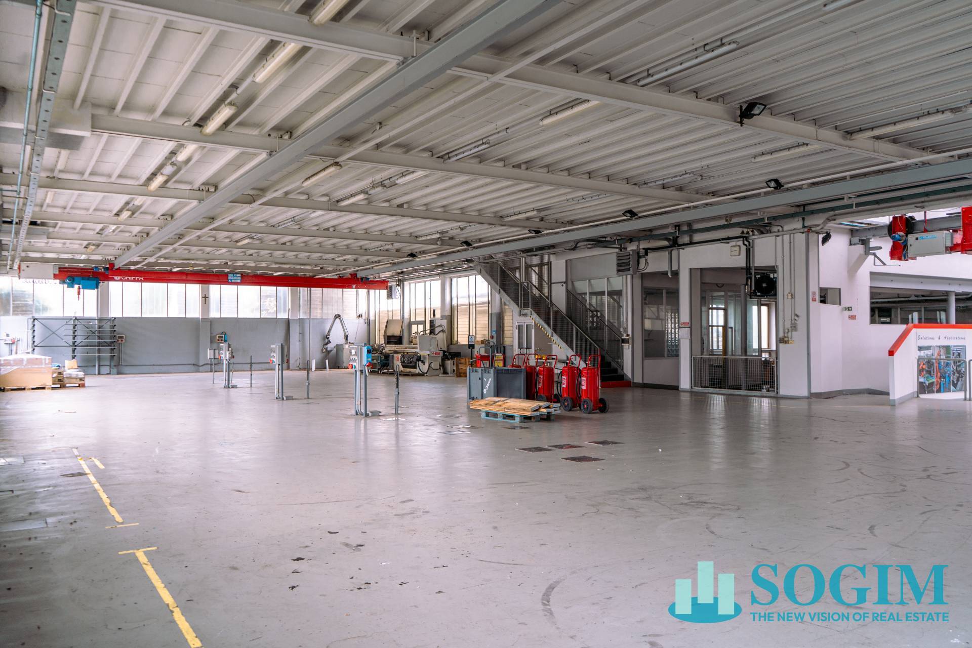 Capannone in affitto a Arosio