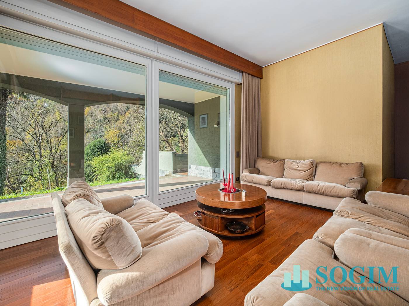 Villa in vendita a Asso