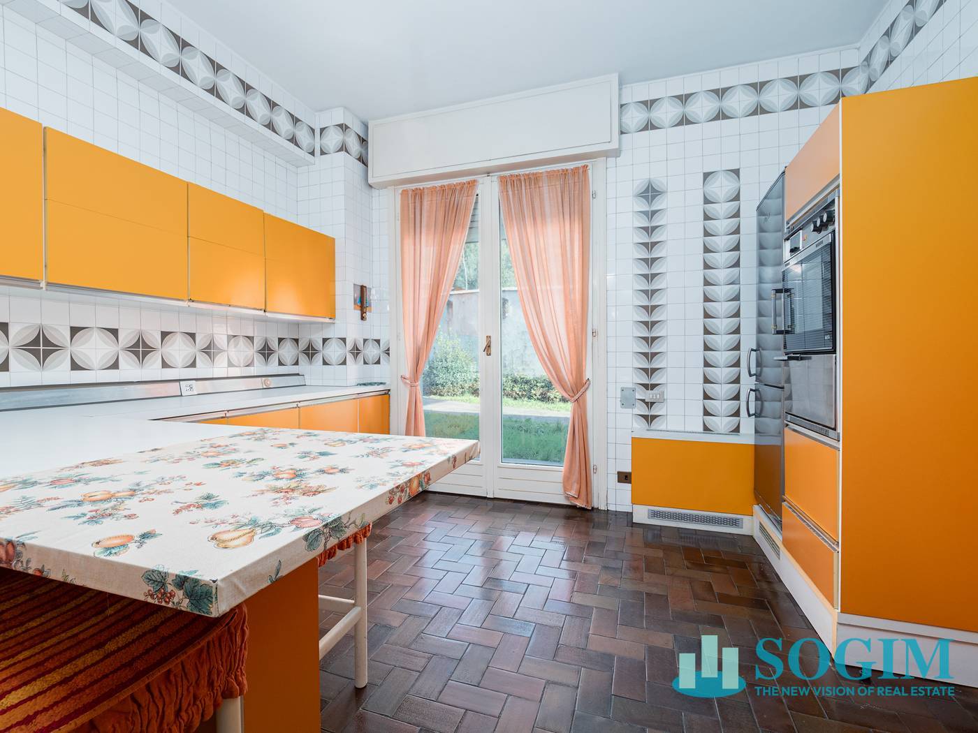 Villa in vendita a Asso