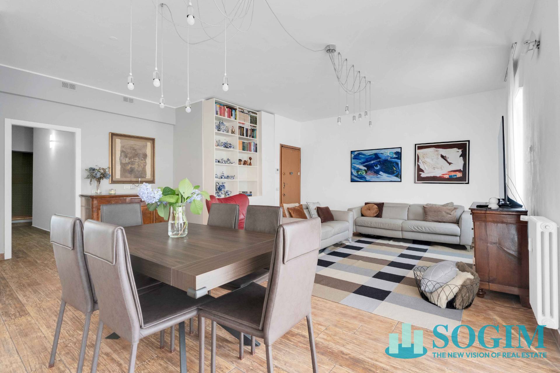 Appartamento in vendita a Como, Centro