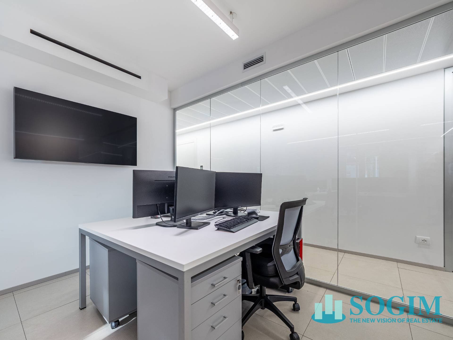 Ufficio in affitto a Mariano Comense