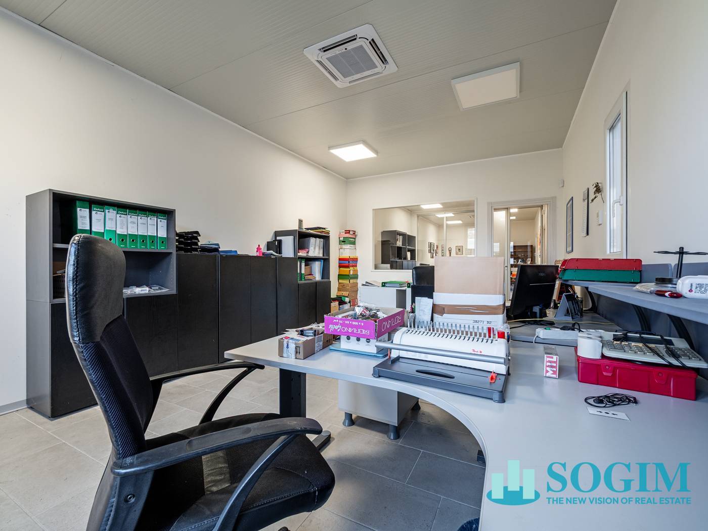 Capannone in vendita a Inverigo