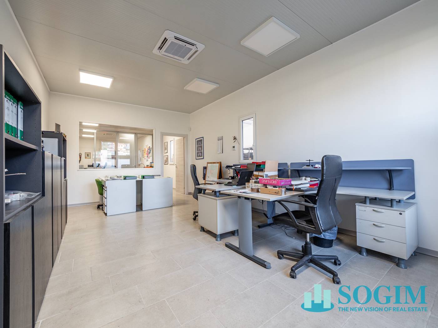 Capannone in affitto a Inverigo