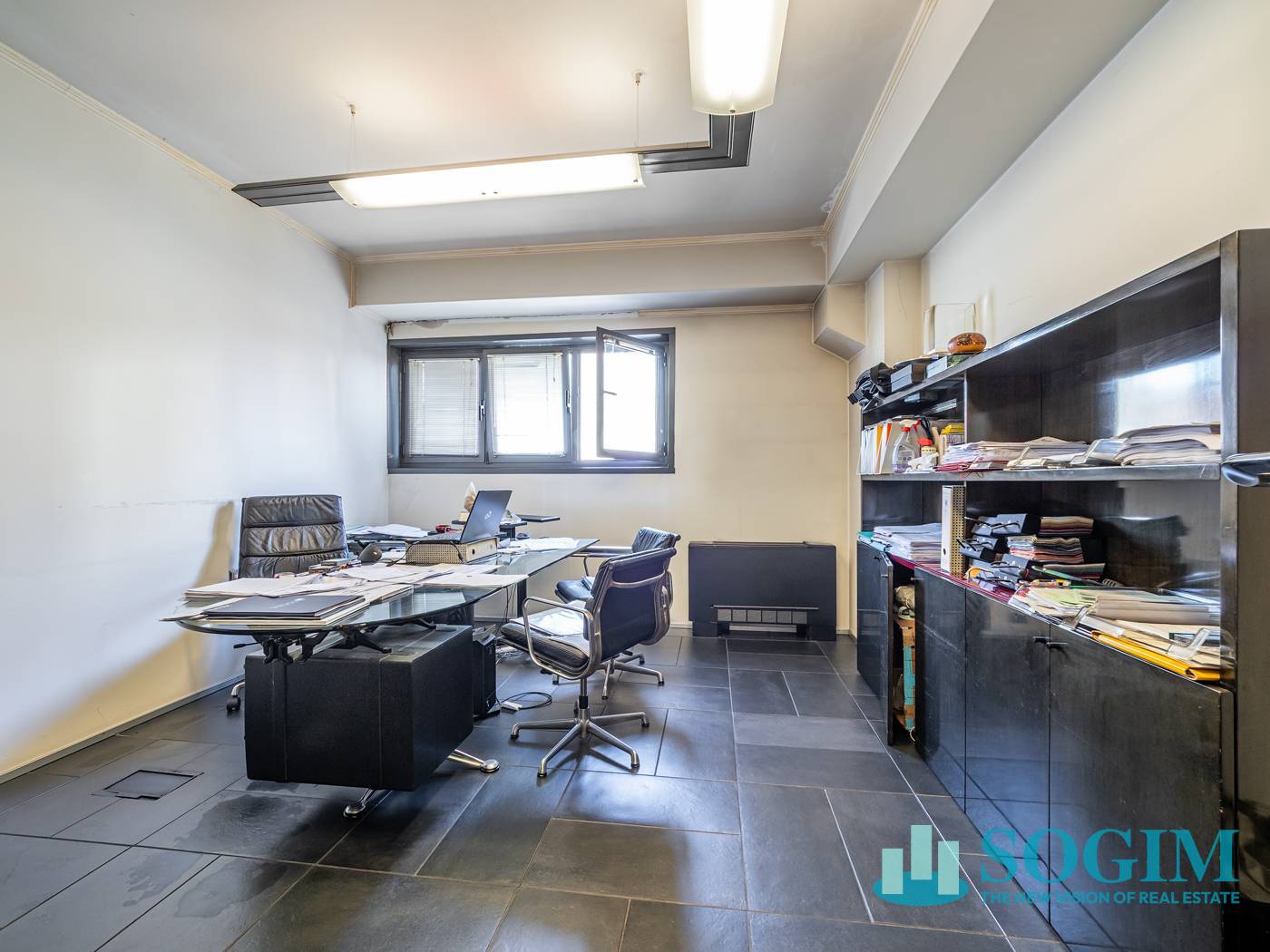 Capannone + Palazzina Uffici in vendita a Como