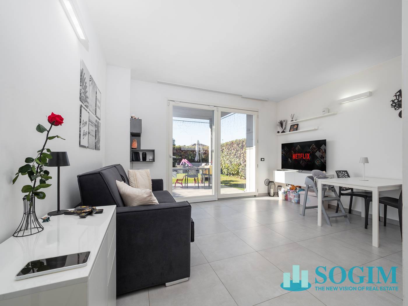 Appartamento in vendita a Bizzarone