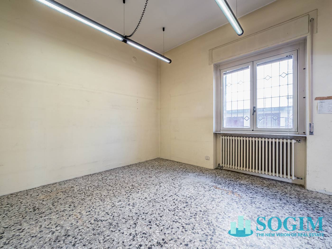 Immobile commerciale in affitto a Como, Rebbio