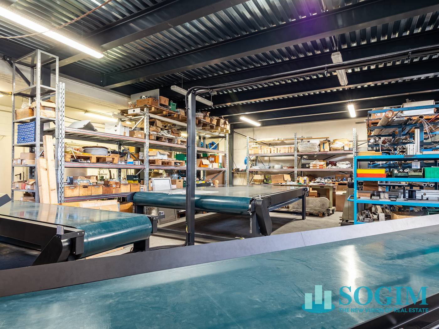 Capannone in vendita a Fino Mornasco