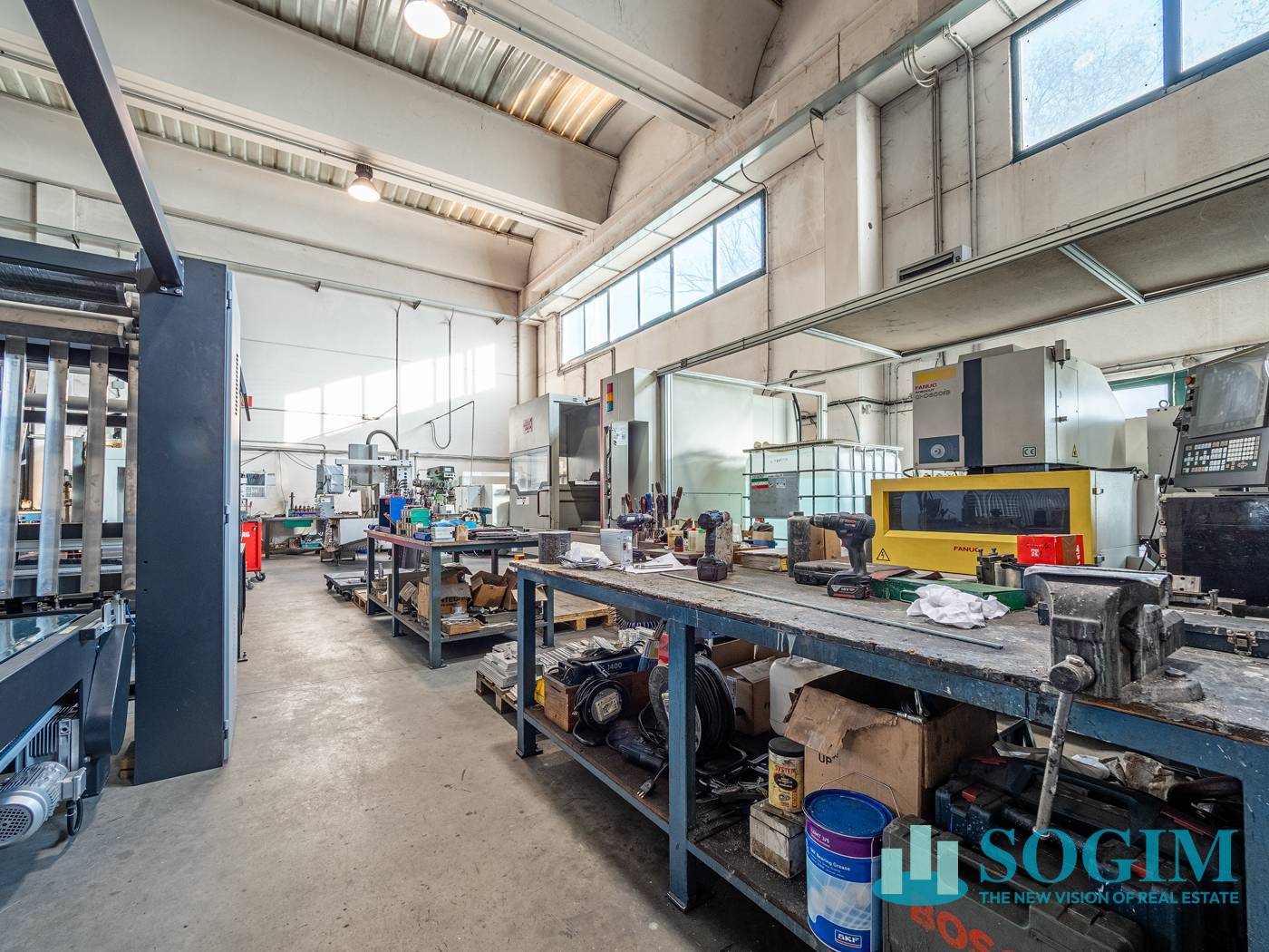 Capannone in vendita a Fino Mornasco