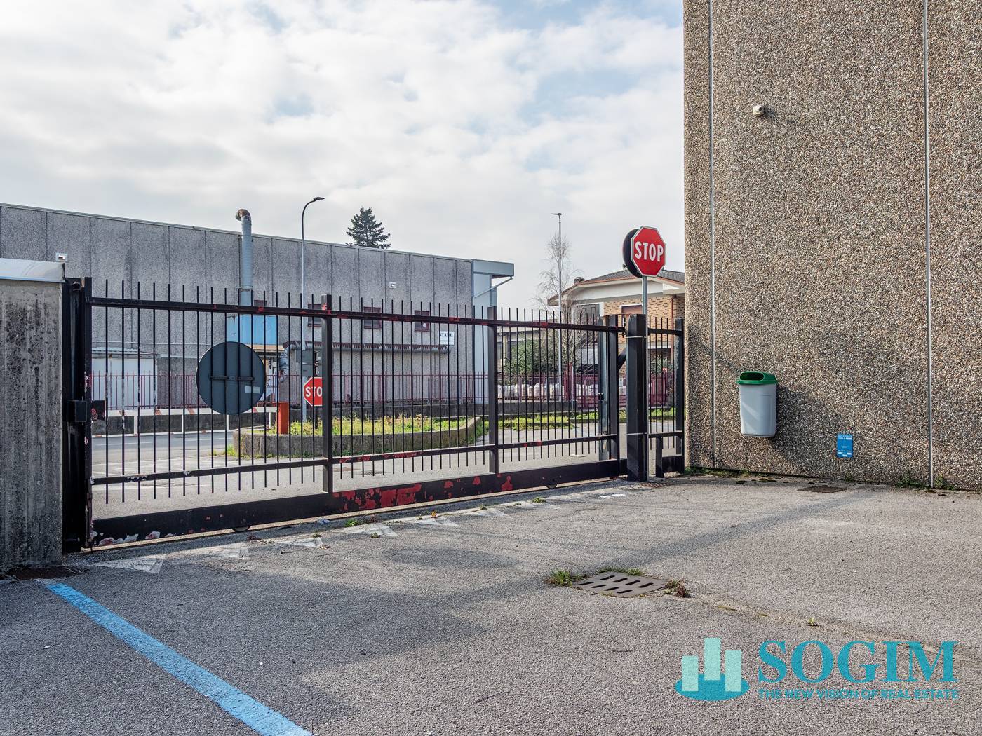 Immobile commerciale in vendita a Arosio