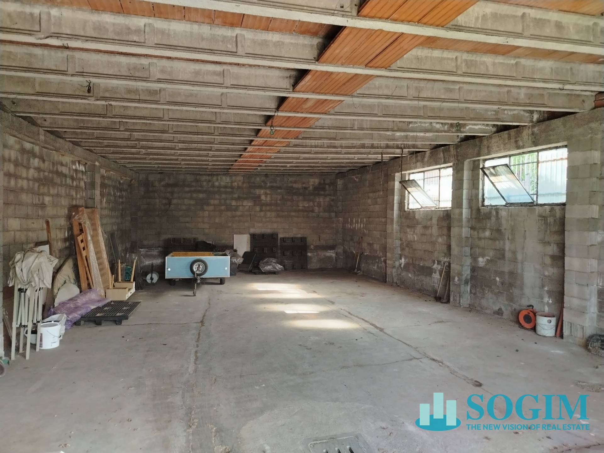 Box o garage in affitto a Gerenzano