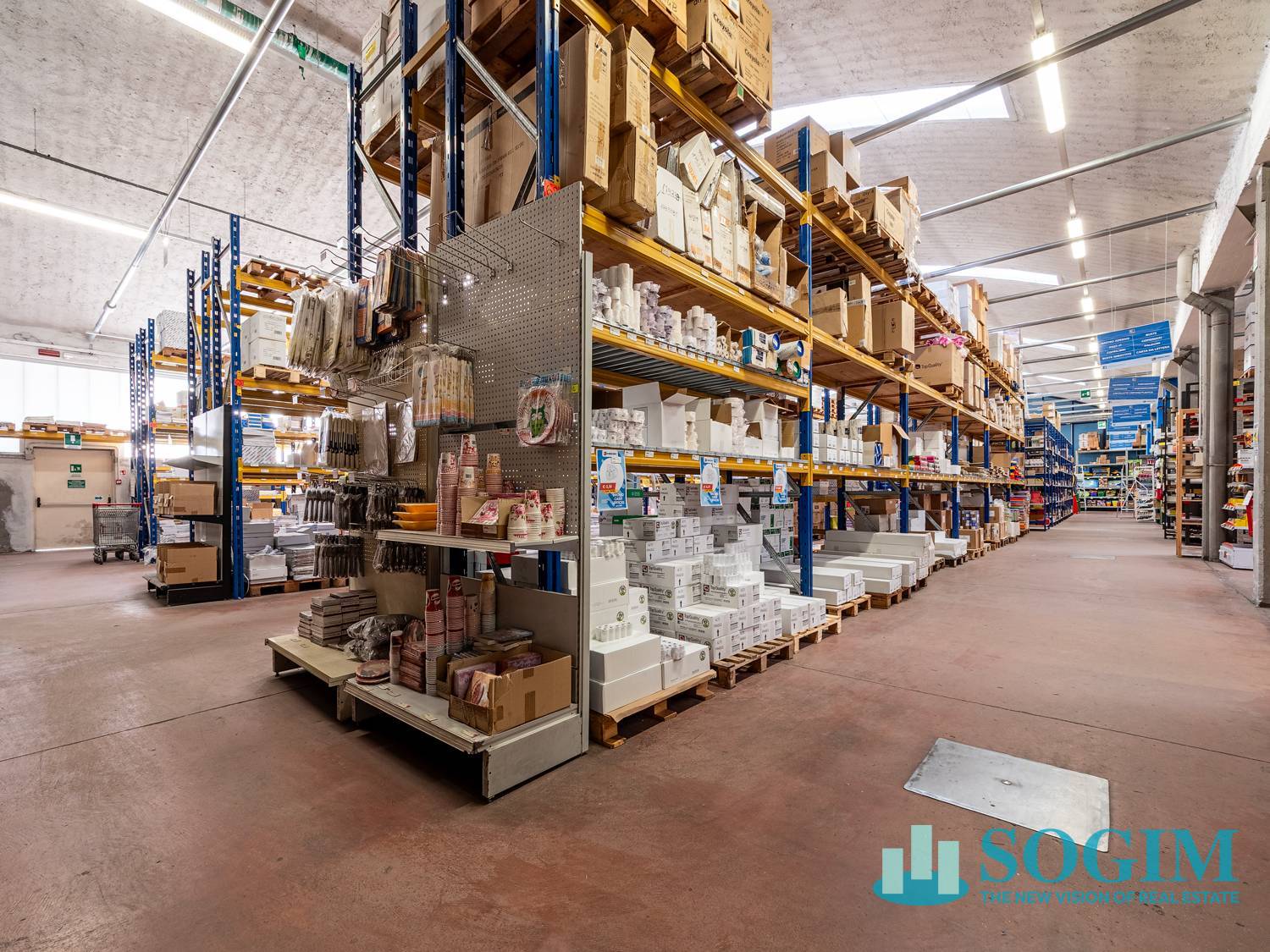 Immobile commerciale in vendita a Como
