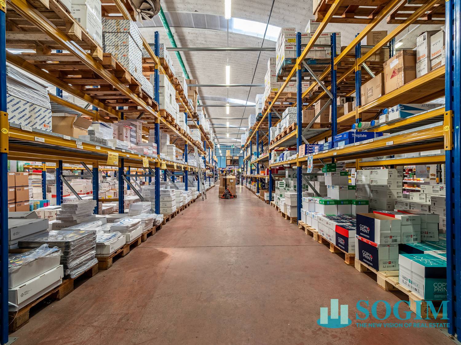 Immobile commerciale in vendita a Como