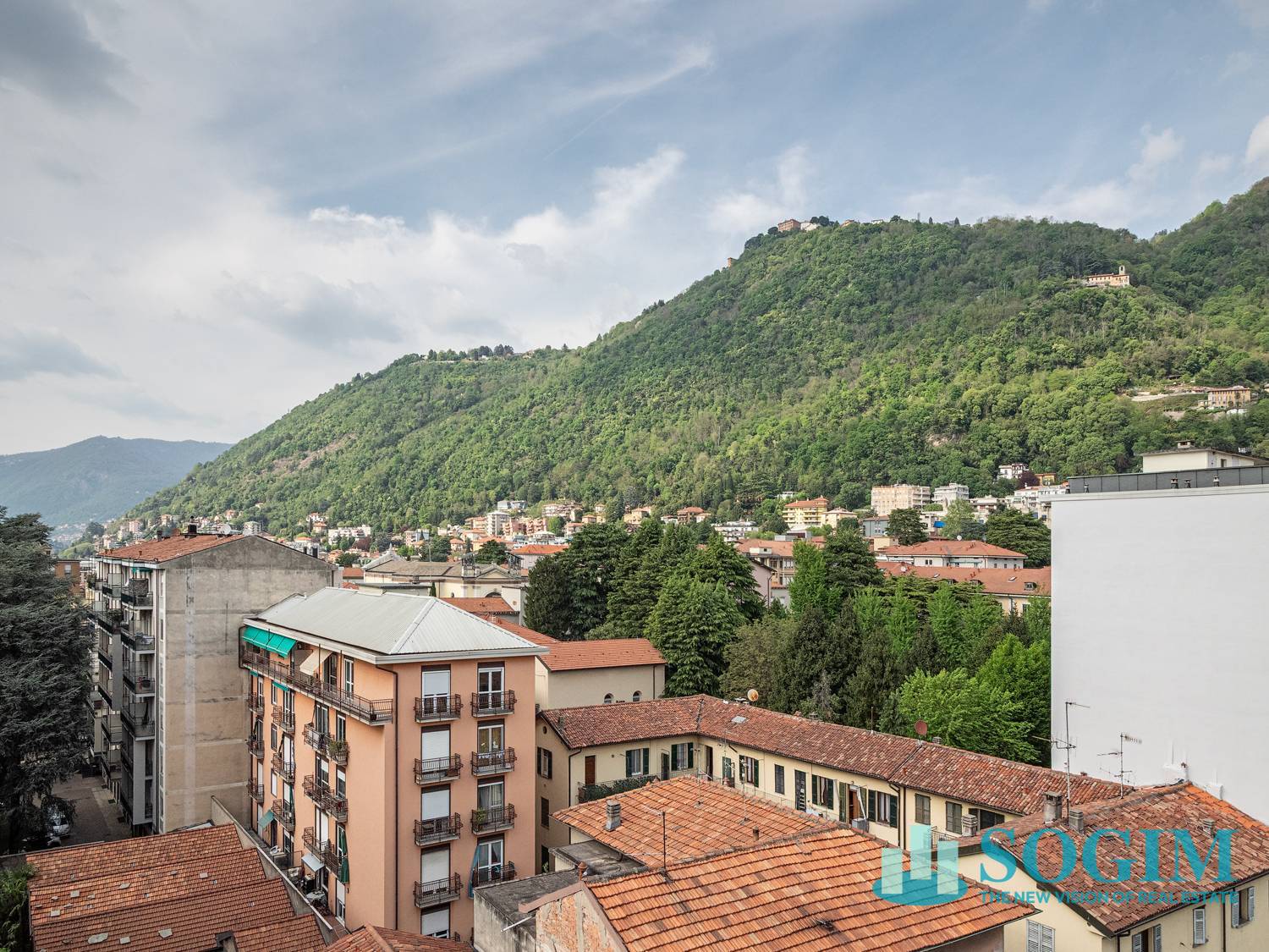 Appartamento in vendita a Como, Borghi