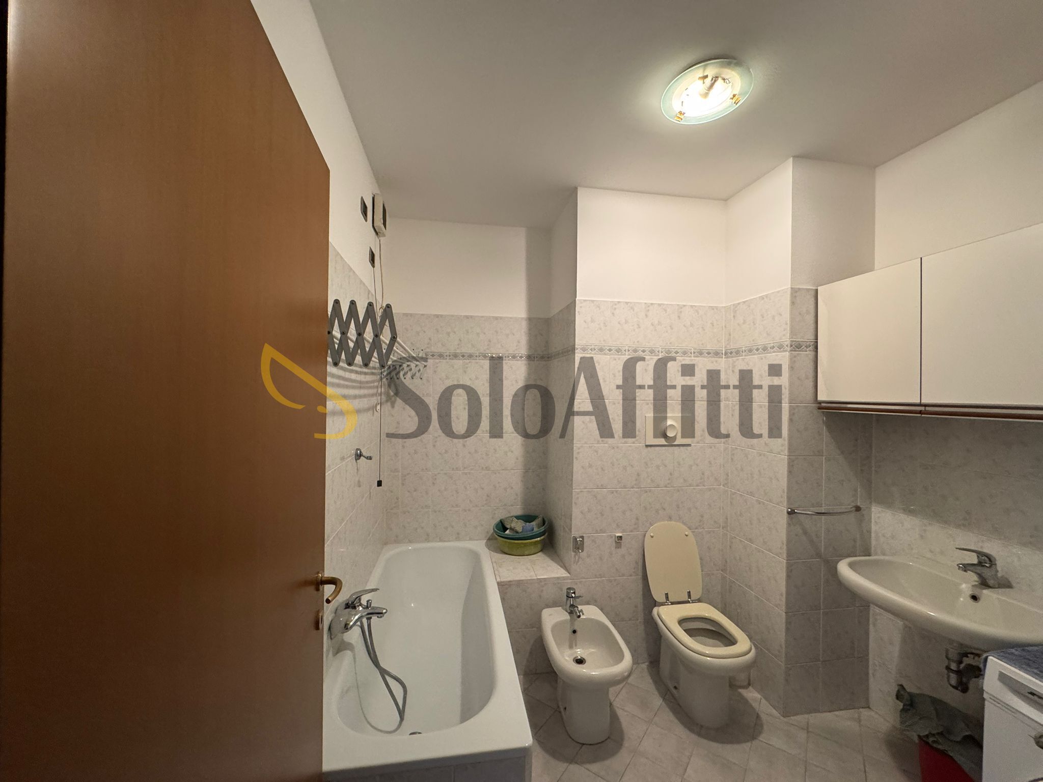 Trilocale ristrutturato in via pitagora 25, Monza