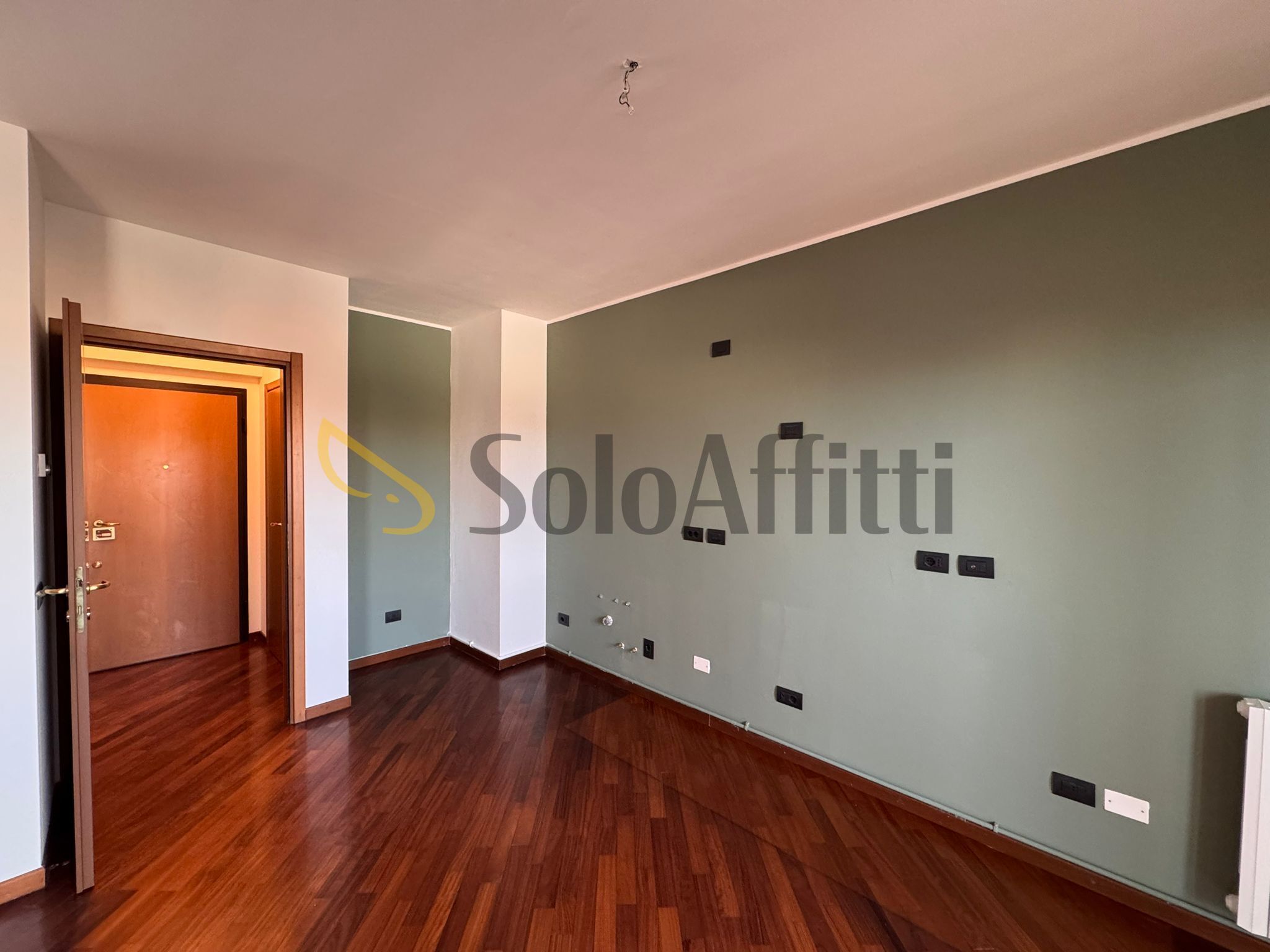 Monolocale ristrutturato in via pitagora 25, Monza