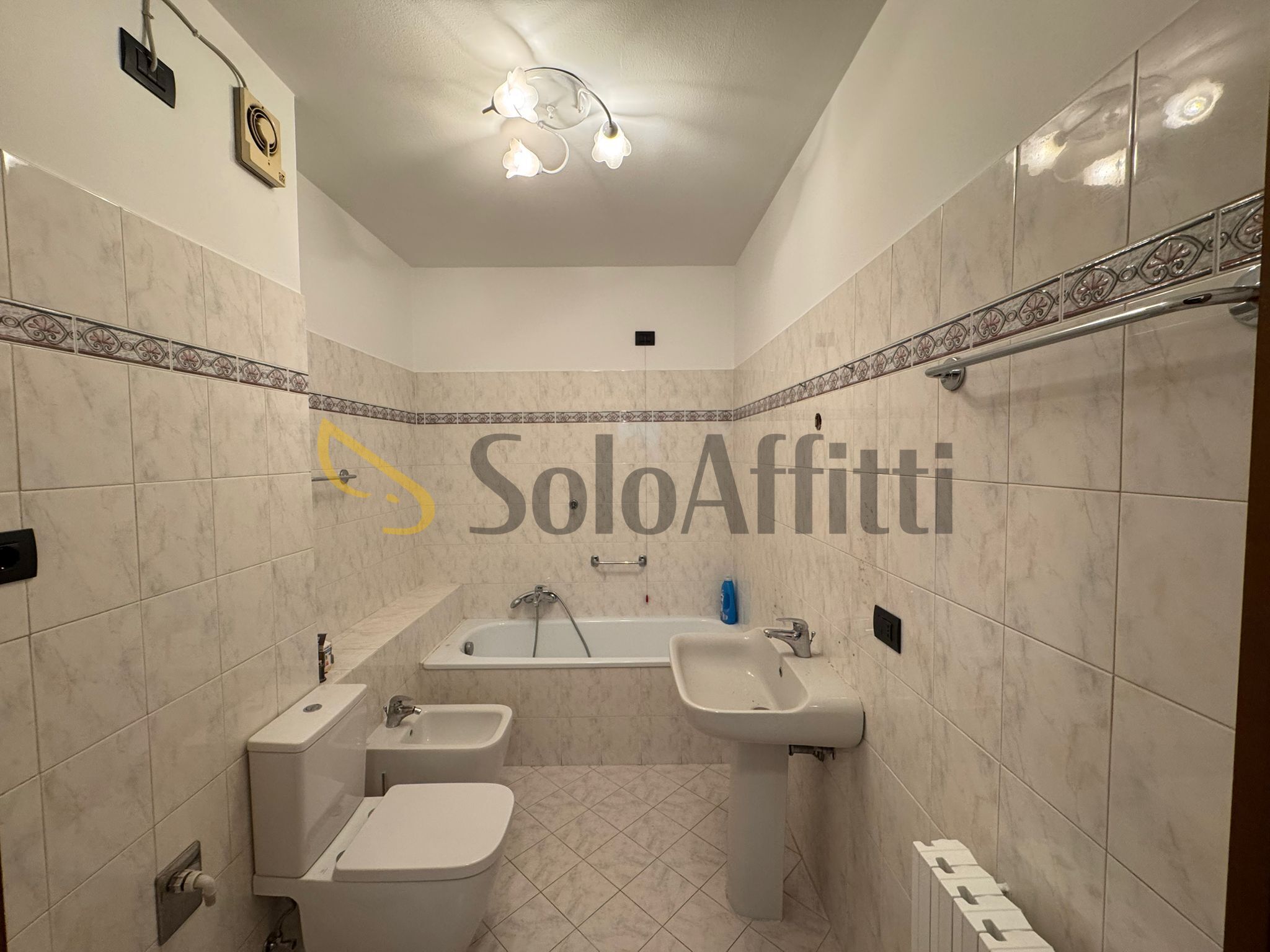 Monolocale ristrutturato in via pitagora 25, Monza