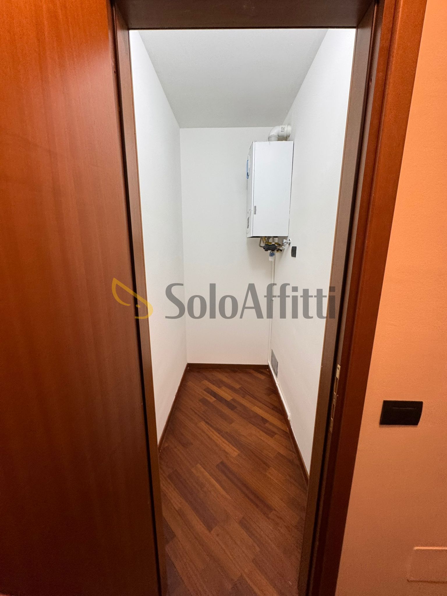 Monolocale ristrutturato in via pitagora 25, Monza